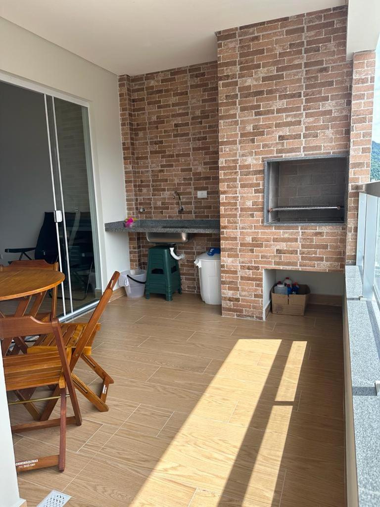 Apartamento Lindo Com Piscina No Itagua Ubatuba